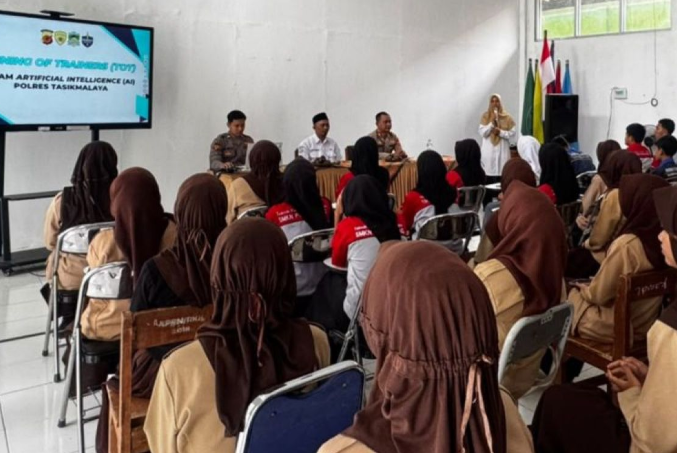 Pelajar Tasikmalaya Diedukasi Gunakan AI Secara Aman, Polisi Ingatkan Jangan Bergantung pada Teknologi